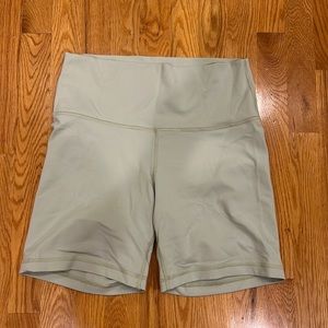 Aritzia TNA Life Cheeky Hi-Rise 7” Light Green Biker shorts